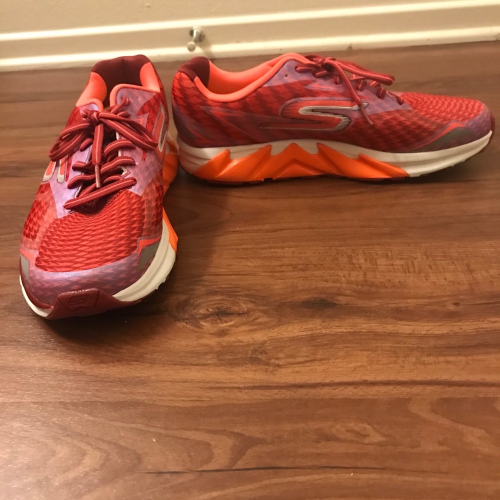 Skechers Men's GOrun Forza 2 Running Shoes